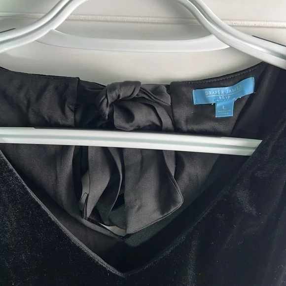 Draper James large velvet black dress. MN80 - Picture 2 of 6